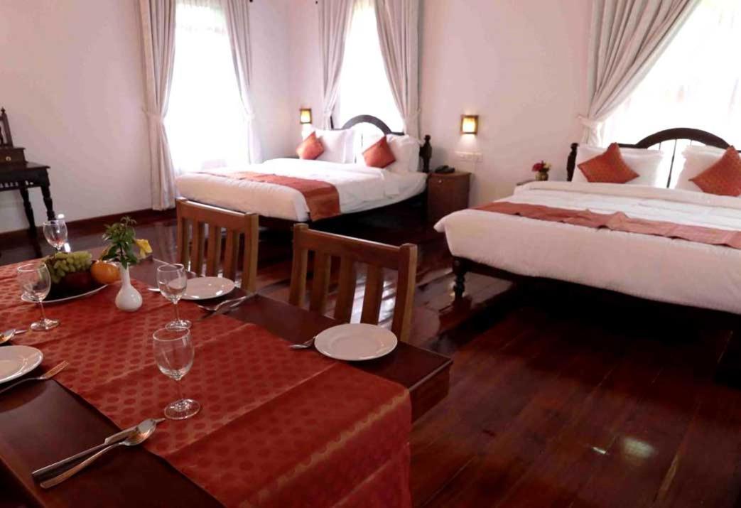 Kumarakom Heritage Resort Kottayam Luaran gambar