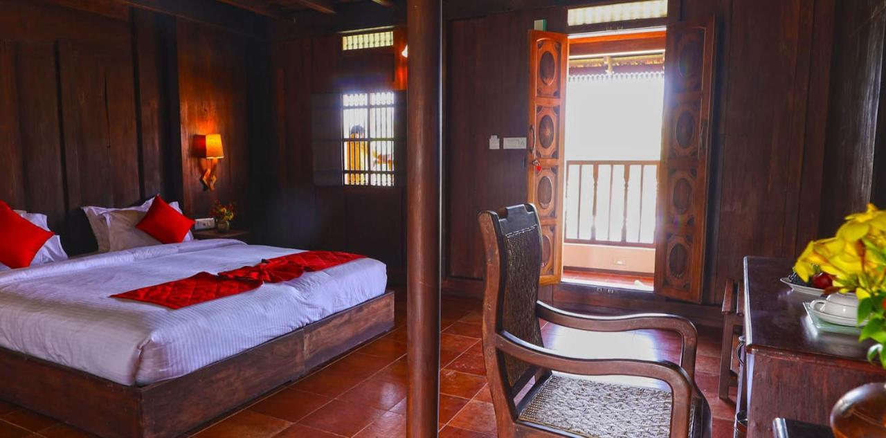 Kumarakom Heritage Resort Kottayam Luaran gambar