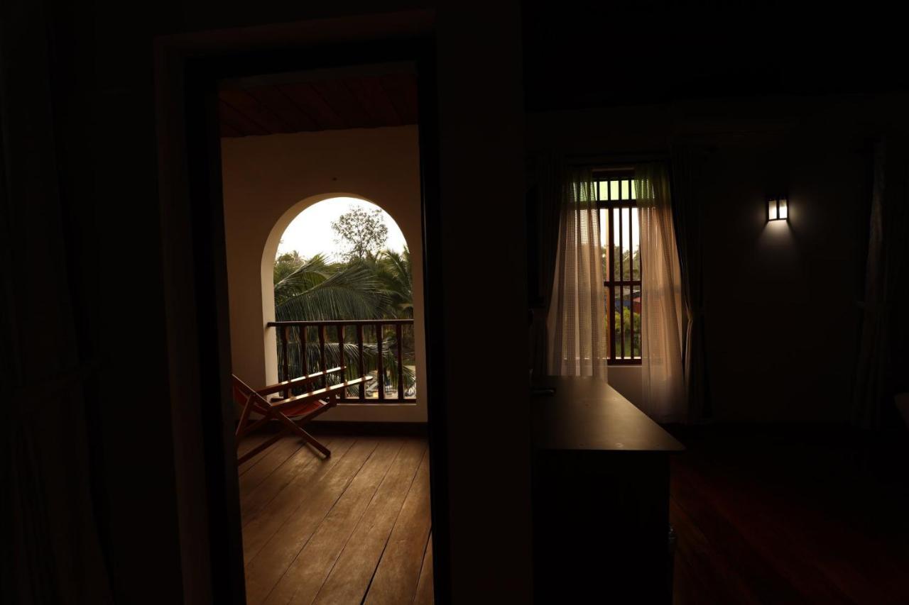 Kumarakom Heritage Resort Kottayam Luaran gambar