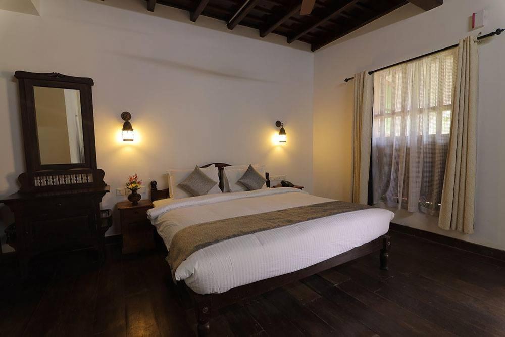 Kumarakom Heritage Resort Kottayam Luaran gambar